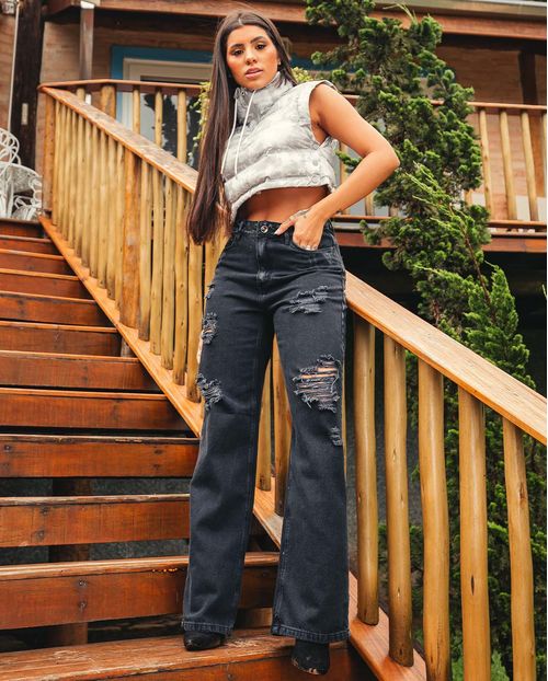 Calça Jeans Feminina Wide Leg Preta com Rasgos e Puídos  29010 Preta Rasgada