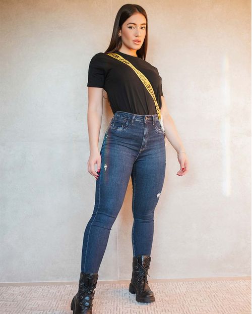 CALÇA JEANS FEMININA SKINNY HOT PANTS COM PUÍDOS  21846 ESCURA