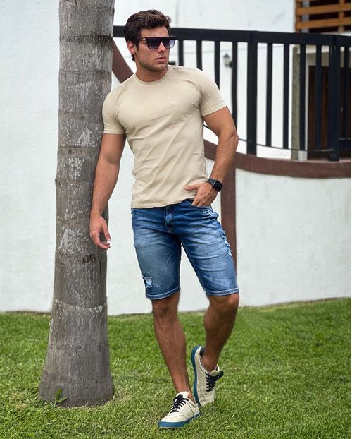 Bermuda Jeans Masculina Rasgada com Respingos   - Linha Man Style   21153 Média