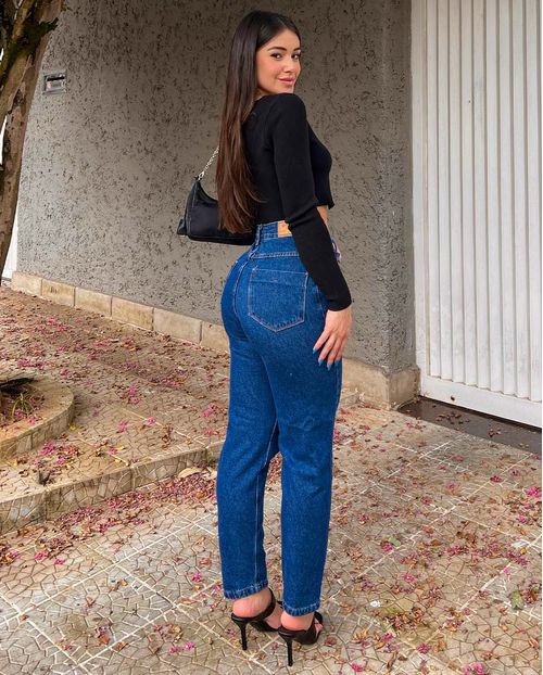 Calça Jeans Feminina Mom 101 Vibes com Rasgos e Puídos 00106 Escura Rasgada