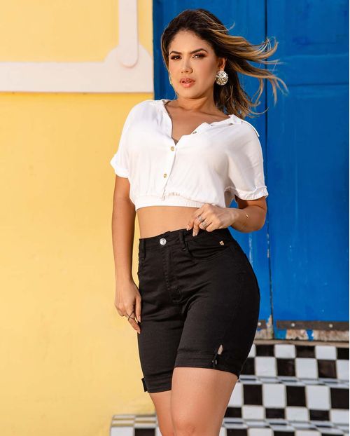 Shorts Feminino Meia Coxa Preto com Martingale Na Barra   21230 Unica