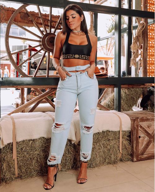 Calça Jeans Feminina Reta com Rasgos e Cós Duplo   21263cr Clara Rasgada