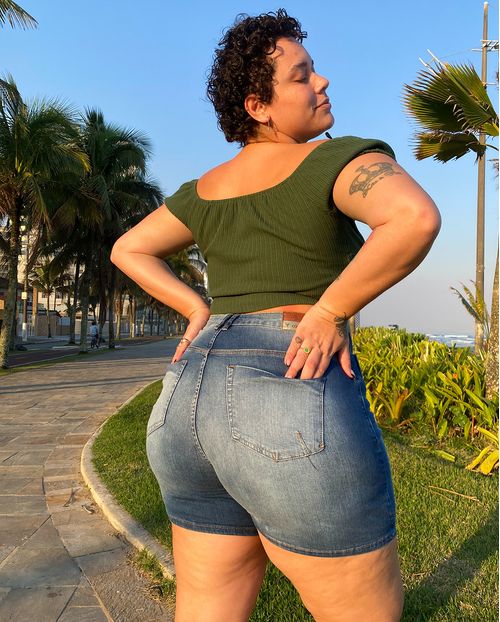 Shorts Plus Medio C/cinto Embutido 21187m Unica
