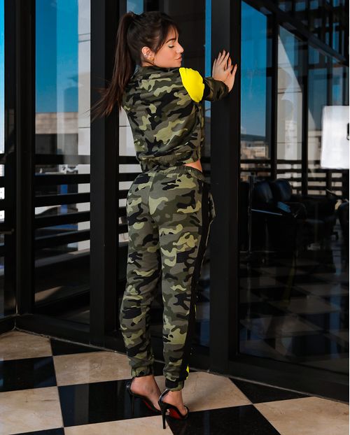 Conjunto Feminino Moletom Camuflado com Faixas Neon 90061 Camuflado