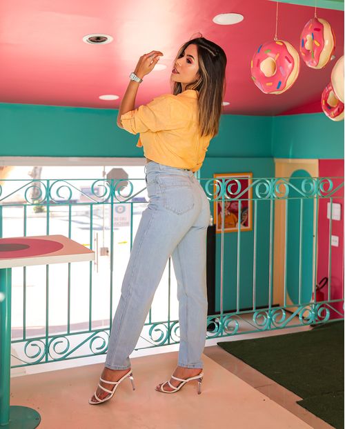 Calça Fem Mom 101 Vibes Clara  Consciência Jeans- 00100 Clara