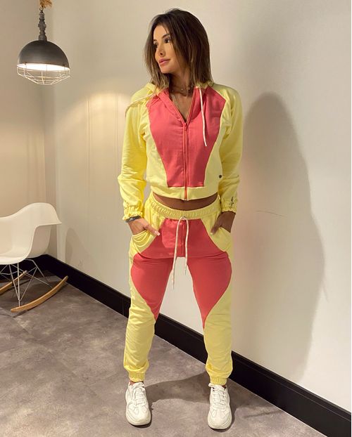 Conjunto Feminino Moletinho Blusa Manga Longa (capuz) + Calça 90047 Amarelo