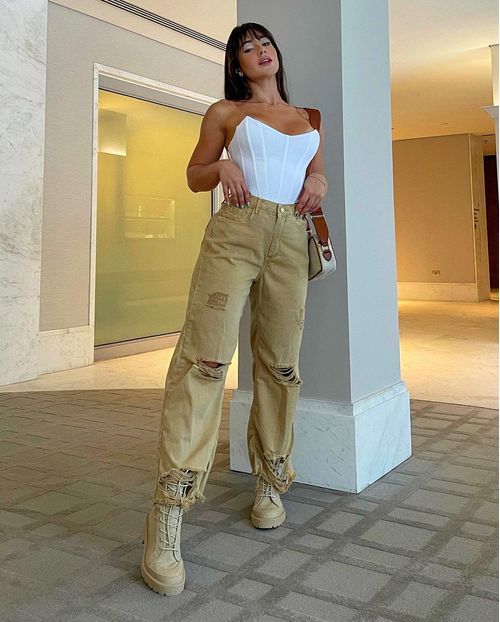 Calça Cropped Flare Bege 02186 Bege
