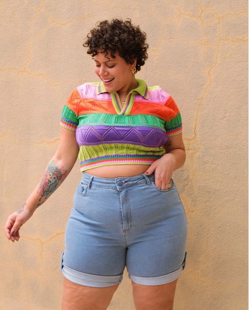 Shorts Jeans Feminino Plus Mom com Botão de Pressão Na Barra  21559 Clara