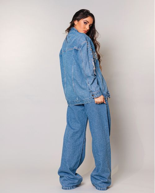 Jaqueta Jeans Feminina Oversize com Aplicações By - Shine 21963 Média