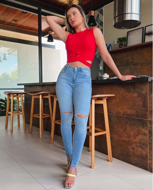 Calça Jeans Feminina Skinny Intermediario com Abertura Lateral Na Barra-  21927 Clara