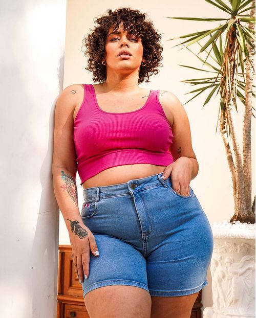 Shorts Jeans Feminino Plus Size com Bordado Traseiro 21697 Clara