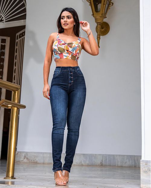 Calça Jeans Femnina Hot Pants com Barra Irregular Desfiada com Ziper   22008 Escura