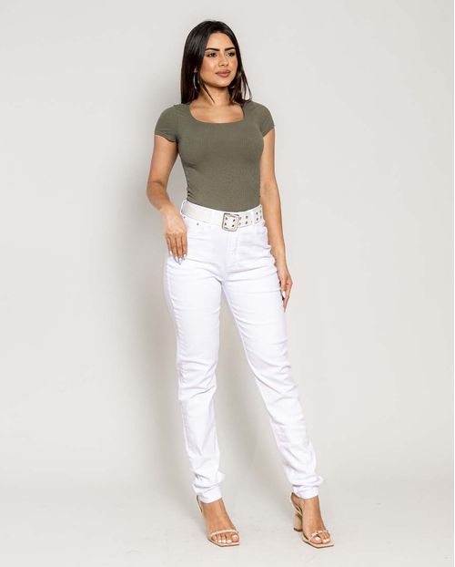 Calça Jeans Feminina Mom Branca Básica com Cinto Revestido  00225 Branco