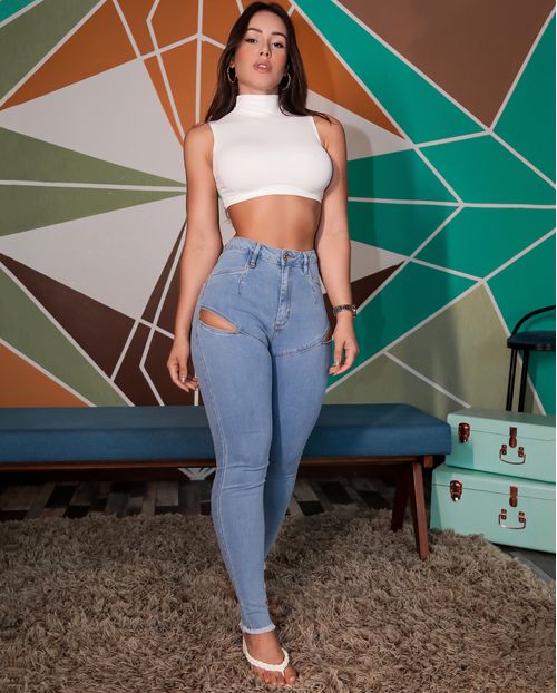 Calça Jeans Feminina Hot Pants com Abertura Na Coxa  20211 Unica