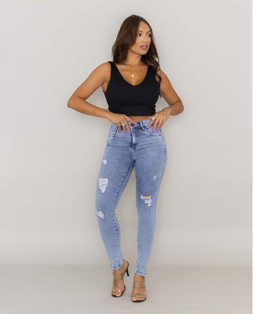 Calça Jeans Feminina Intermediaria com Abertura Lateral Na Barra    21752 Média