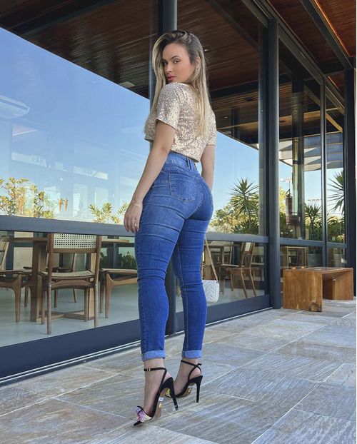 Calça Jeans Feminina Skinny Hot Pants com Cós Largo  21906 Média