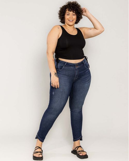 Calça Jeans Feminina Skinny Plus Size Cós Largo e Detalhe Na Barra  22312 Escura