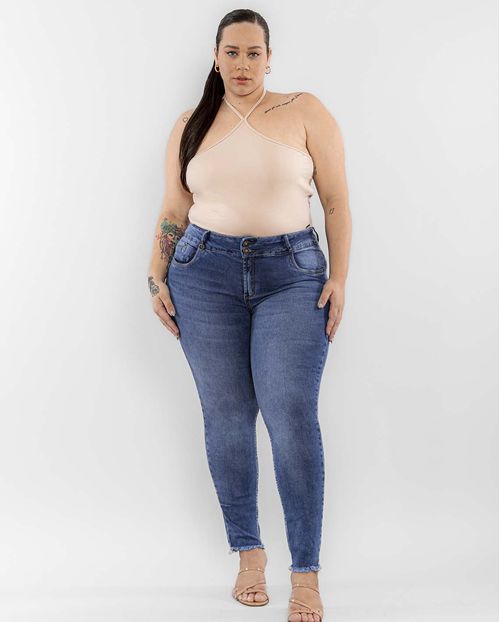 Calça Jeans Feminina Skinny Plus Size Cós Largo e Barra Desfiada  22278 Escura