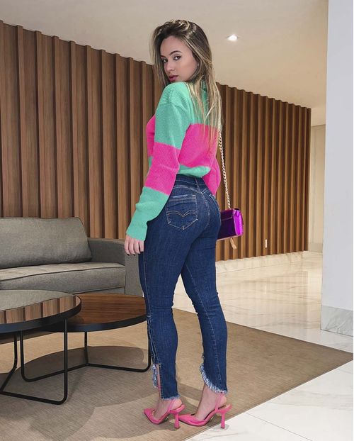 Calça Jeans Femnina Skinny Abotoamento Lateral  21999 Escura