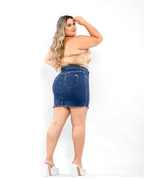 Mini Saia Jeans Feminina Plus Size com Cinto Embutido e Barra Desfiada 21584 Escura
