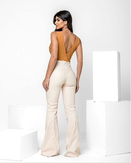 Calça Material Sintético Flare Feminina Cintura Alta 90337 Off White