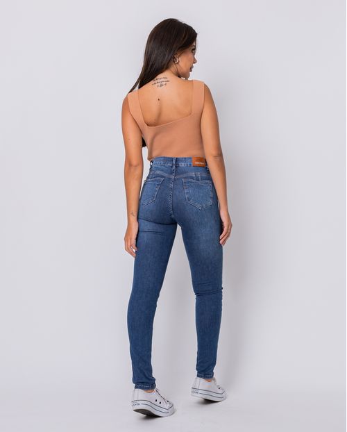 Calça Jeans Skinny Feminina Cintura Média Extreme Power Básica 22080 Escura