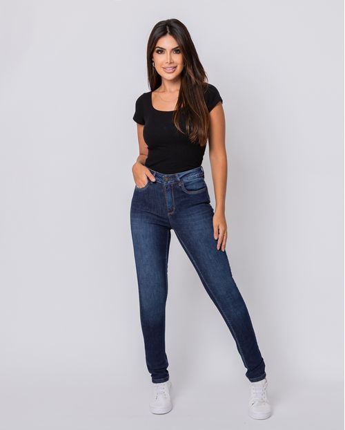 Calça Jeans Feminina Intermediaria com Silicone  e Strass Nos Bolsos    22099 Escura