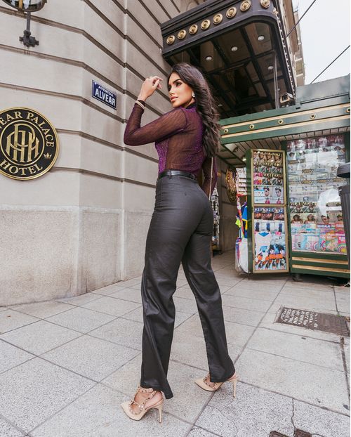 Calça Sarja Wide Leg Feminina Cintura Alta Resinada 22866 Preto