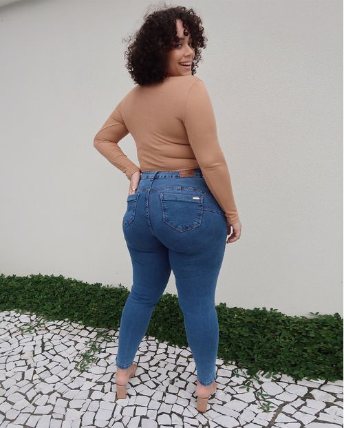 Calça Jeans Skinny Plus Size Feminina Cintura Alta Nervura Frontal 22907 Média