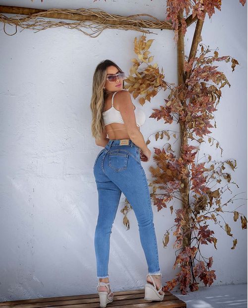 Calça Jeans Skinny Feminina Cintura Média Extreme Power 22650 Escura