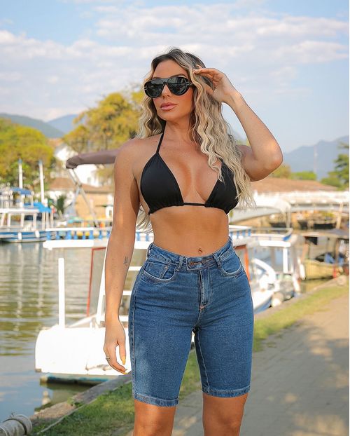 Bermuda Jeans Pedal Feminina Cintura Alta Botão Duplo 23245 Média