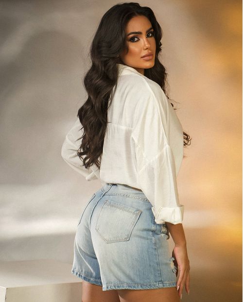 Shorts Jeans Mom Feminino Cintura Alta Detalhe Rasgos 23565 Clara