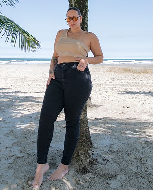 Calça Jeans Mom Plus Size Feminina Cintura Alta com Elastano 00224 Preto