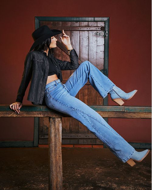 Calça Jeans Wide Leg Feminina Cintura Alta com Cinto 23602 Média