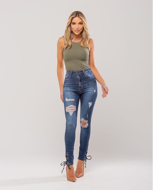 Calça Jeans Feminina  Hot Pants com Abertura Lateral Na Barra e Cordão 21536 Escura