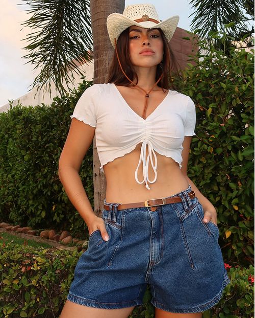 Shorts Jeans Mom Feminino Cintura Alta com Cinto 24399 Escura