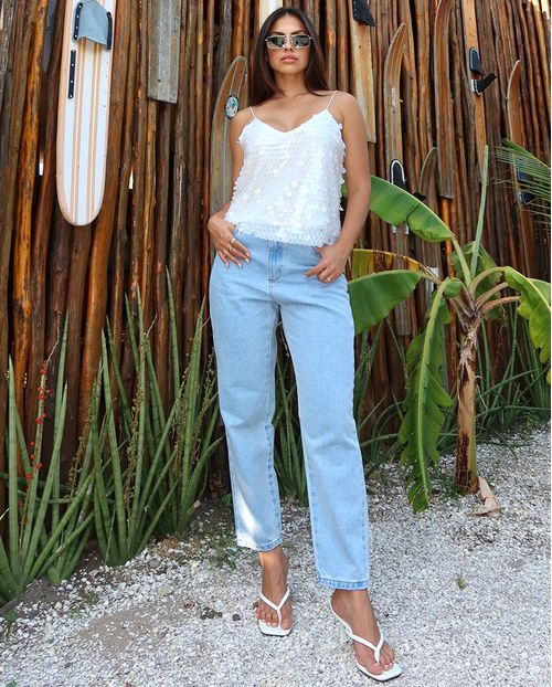 Calça Jeans Mom Feminina Cintura Alta Básica sem Elastano 00120 Sky Claro