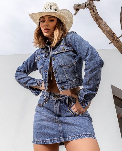 Jaqueta Jeans Feminina Cropped com Aplicação  24413 Sujinha