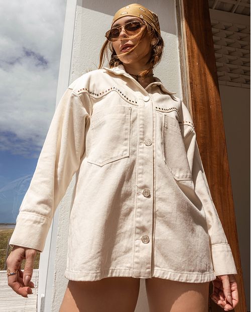 Jaqueta Jeans Feminina Oversized com Aplicação Ana Castela 24319 Off White