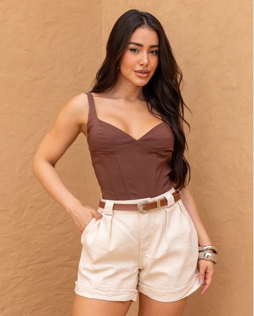 Shorts Jeans Feminino Mom com Barra Italiana e Cinto 24458 Off White