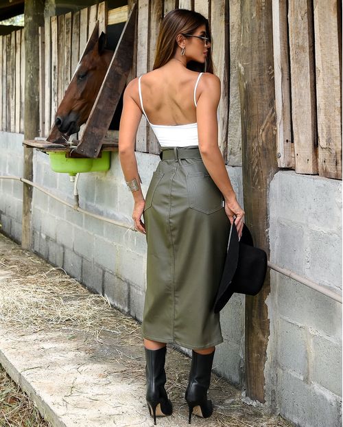 Saia Midi Feminina Material Sintético com Cinto  24638 Verde Militar