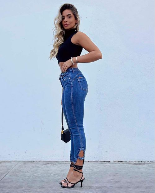 Calça Jeans Feminina Skinny Intermediaria com Detalhe Na Lateral da Barra  21987 Escura