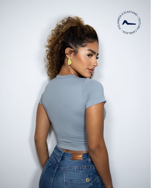 Cropped Feminino Canelado Poliamida 99230 Cinza