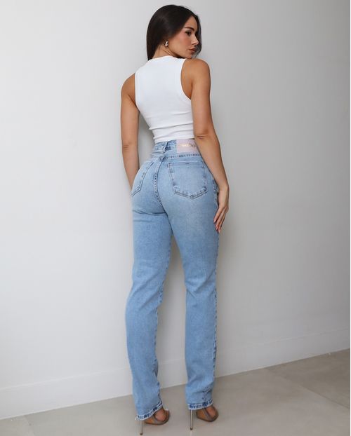 Calça Jeans Reta Feminina Cintura Alta com Elastano 24000 Sky Claro